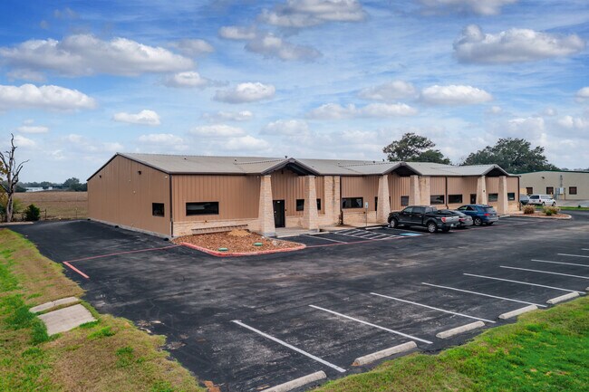 More details for 179 Enterprise Pky, Boerne, TX - Flex for Lease