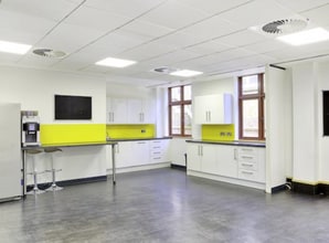 Stomp Rd, Burnham à louer Photo intérieure- Image 2 de 3