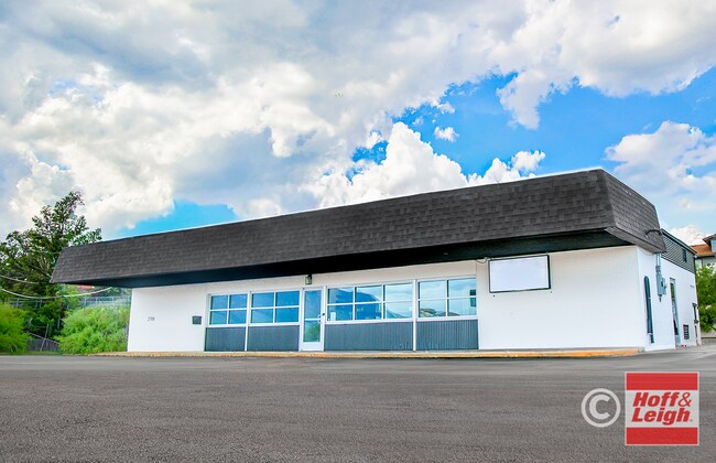 More details for 2708 E Fountain Blvd, Colorado Springs, CO - Retail for Sale