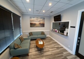 Plus de détails pour 4633 Staples St, Corpus Christi, TX - Bureau à vendre