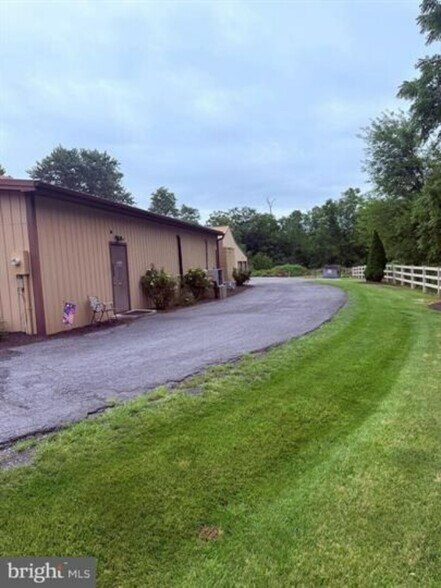 10125 Mountain Rd, Orrstown, PA à vendre - Photo du bâtiment - Image 3 de 8