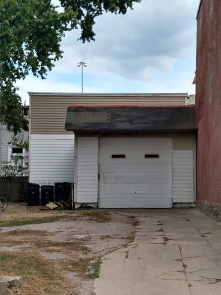 3068 Sidney Ave, Cincinnati, OH à vendre - Photo du bâtiment - Image 3 de 4