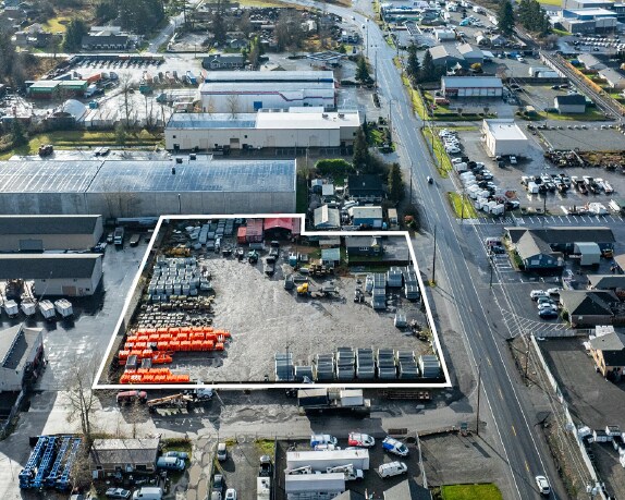 10107 Portland Ave E, Tacoma, WA à vendre - Photo du bâtiment - Image 3 de 3