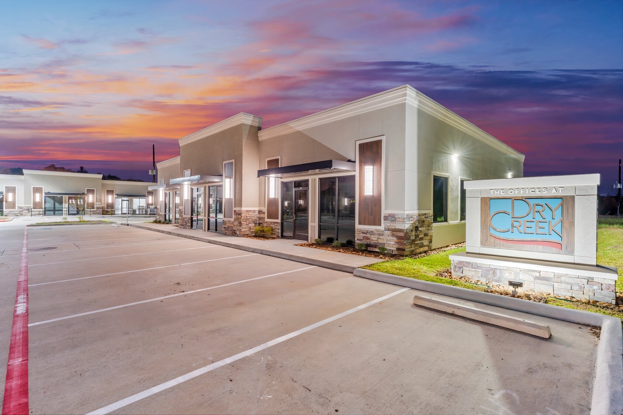 28809 Hardin Store Rd, Magnolia, TX for lease Primary Photo- Image 1 of 16