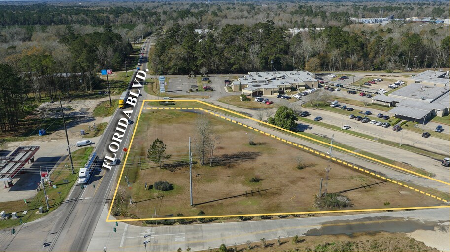 Juban Rd, Denham Springs, LA à vendre Photo du bâtiment- Image 1 de 12