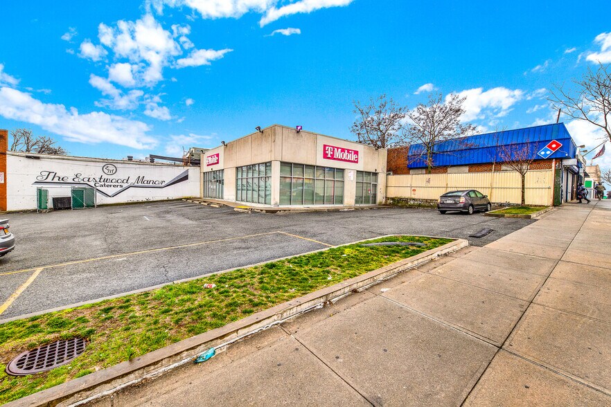 3377 Eastchester Rd, Bronx, NY for lease - Primary Photo - Image 1 of 5