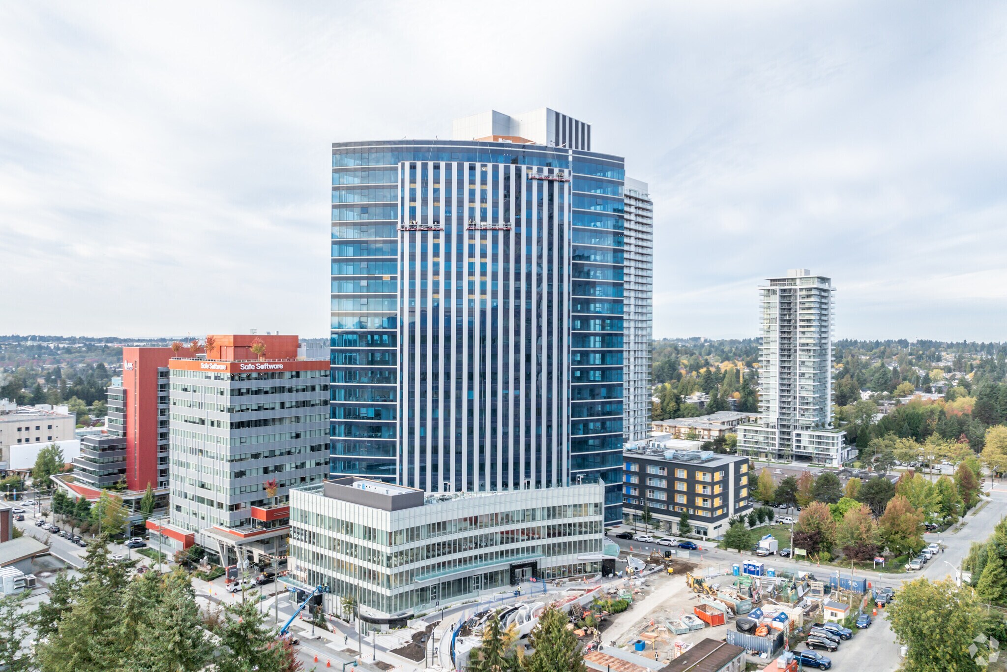 9686 137 St, Surrey, BC à louer Photo du bâtiment- Image 1 de 1