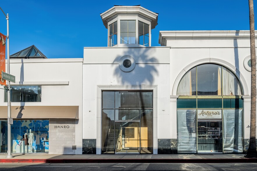 9455-9469 Santa Monica Blvd, Beverly Hills, CA for lease - Building Photo - Image 2 of 13