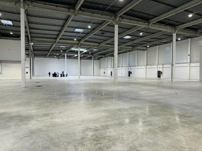 Industrial in Aulnay-sous-Bois for lease Interior Photo- Image 1 of 9