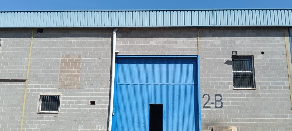 Industrial in Villacañas, Toledo for lease Primary Photo- Image 1 of 3