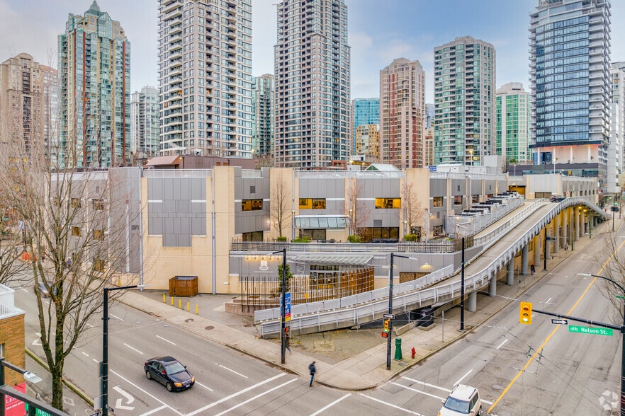 910 Mainland St, Vancouver, BC for lease - Building Photo - Image 3 of 3