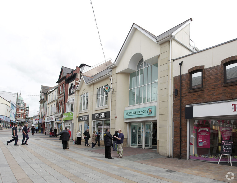 John St, Merthyr Tydfil for lease - Building Photo - Image 3 of 10