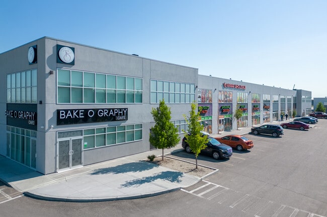 Plus de détails pour 3730 108 Ave NE, Calgary, AB - Commerce de détail à vendre