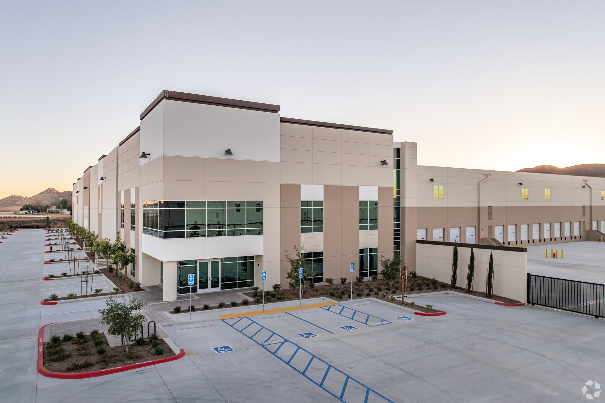 33540 Zeiders Rd, Menifee, CA à vendre Photo du bâtiment- Image 1 de 8