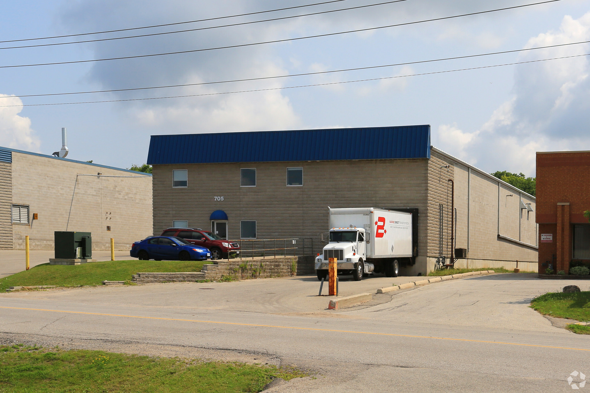 705 Bayview Dr, Barrie, ON for lease Primary Photo- Image 1 of 3