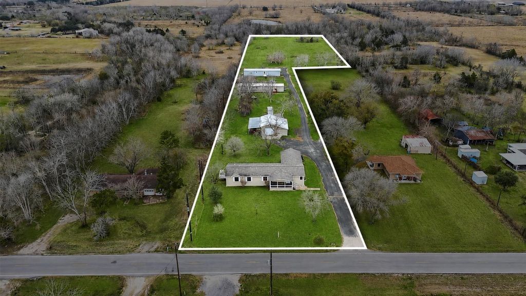 19645 Nordt Rd, Damon, TX for sale Primary Photo- Image 1 of 41
