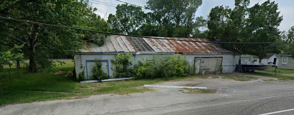 9325 Highway 6, Hitchcock, TX for sale - Primary Photo - Image 1 of 4