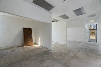 2086 US Highway 130, North Brunswick, NJ for sale Interior Photo- Image 2 of 7