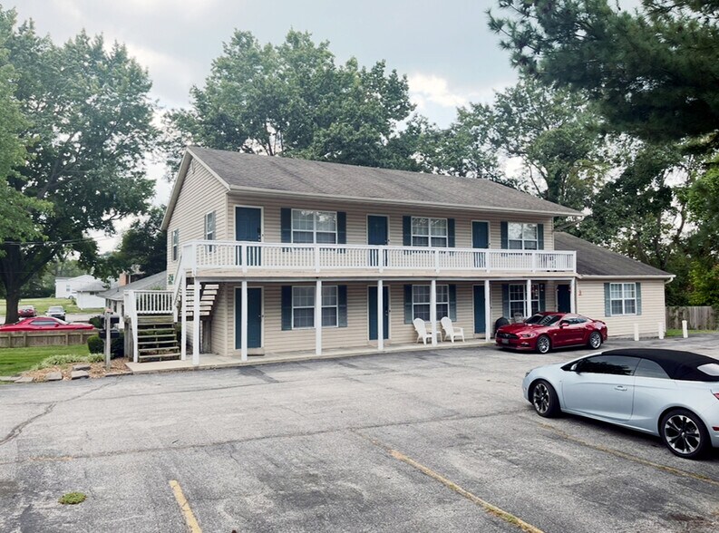 539 N 40th St, Belleville, IL à vendre - Photo du bâtiment - Image 2 de 6