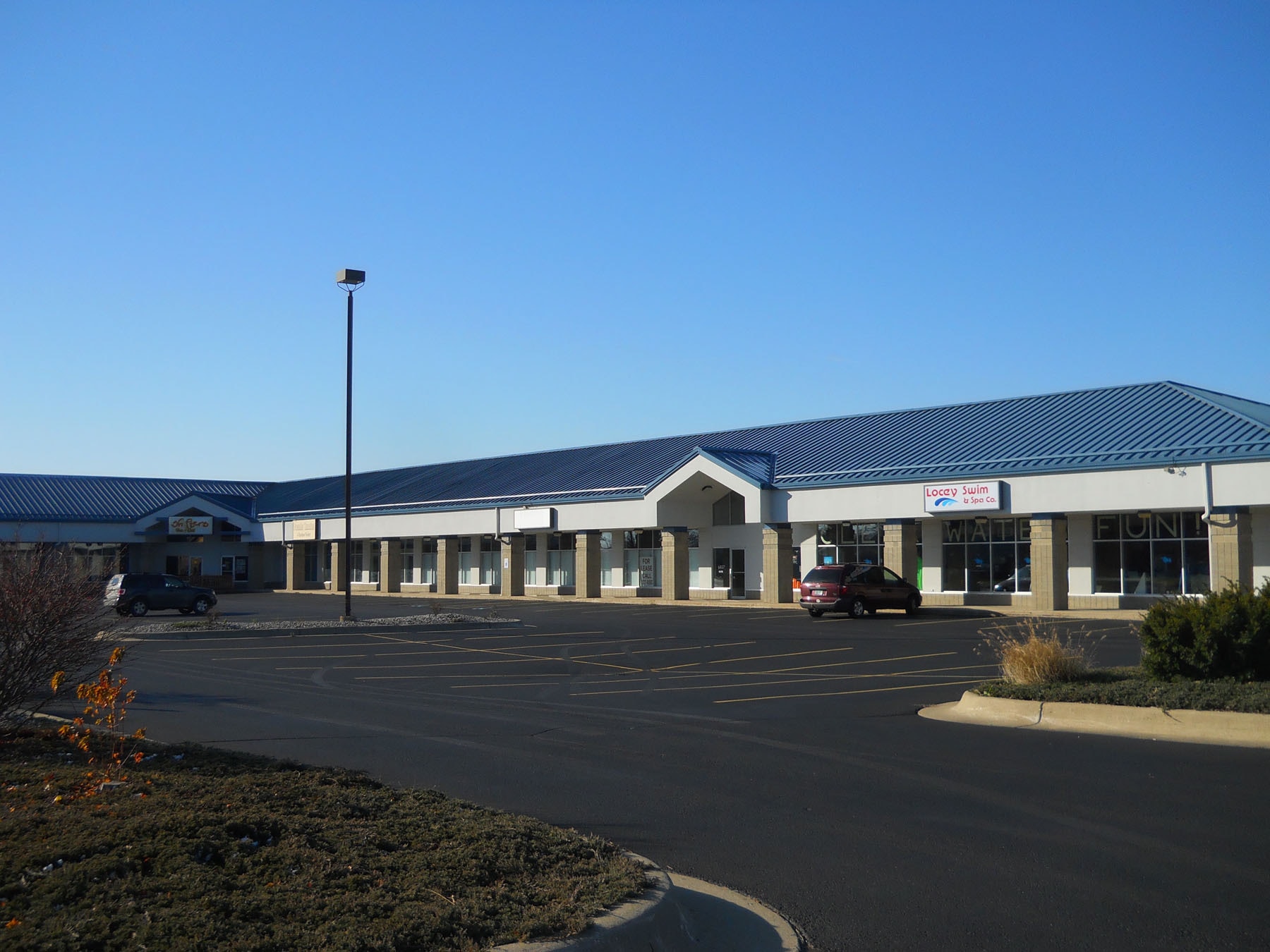6831-6857 W Main St, Kalamazoo, MI for lease Building Photo- Image 1 of 7