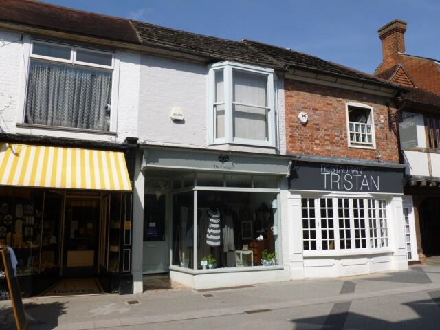 7-9 Stans Way, Horsham for lease Primary Photo- Image 1 of 4