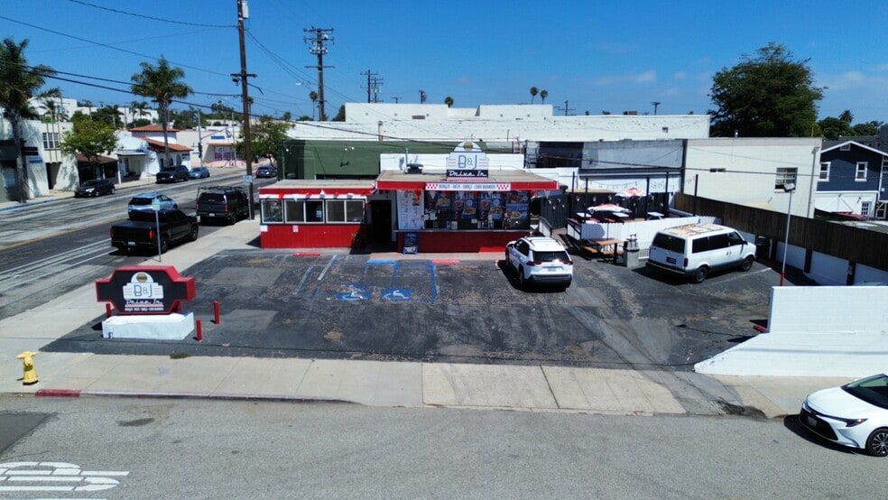 1876 E Main St, Ventura, CA for sale - Building Photo - Image 2 of 22