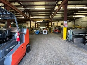 1100 Culp Rd, Pineville, NC for lease Interior Photo- Image 2 of 7