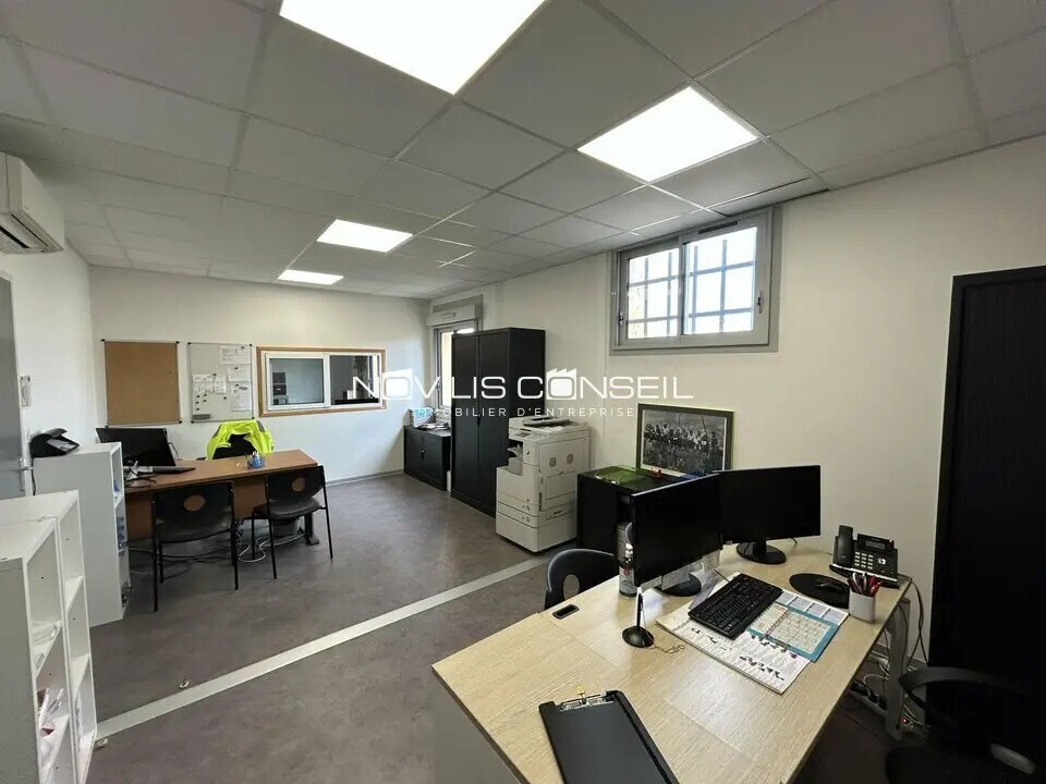 Office in Toulouse for lease Interior Photo- Image 1 of 6