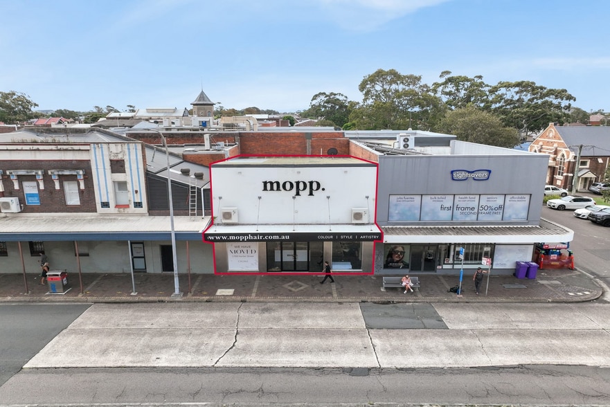 98 Tudor St, Hamilton for lease - Building Photo - Image 1 of 4