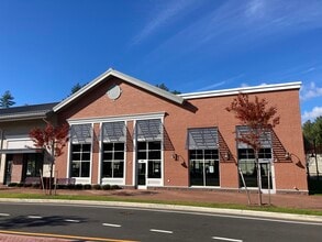 21 Ensign Dr, Avon, CT for lease Building Photo- Image 1 of 3