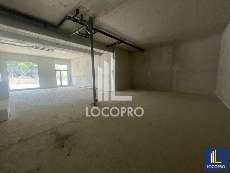 Office in Cagnes-sur-Mer for sale - Interior Photo - Image 3 of 6