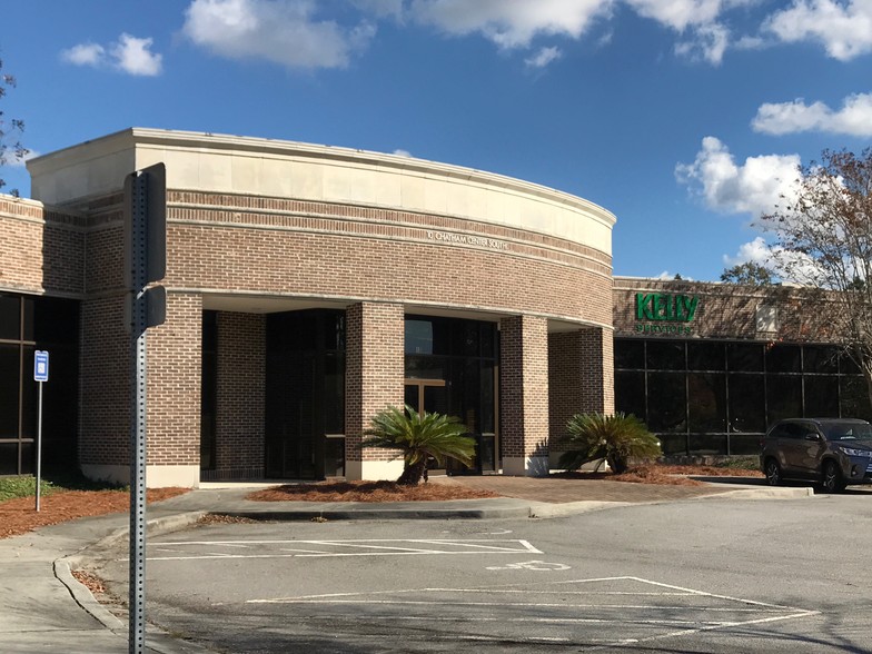 10 Chatham Center South Dr, Savannah, GA for sale - Building Photo - Image 1 of 1