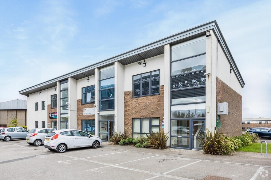 1-4 Austin Blvd, Sunderland for lease - Primary Photo - Image 1 of 2