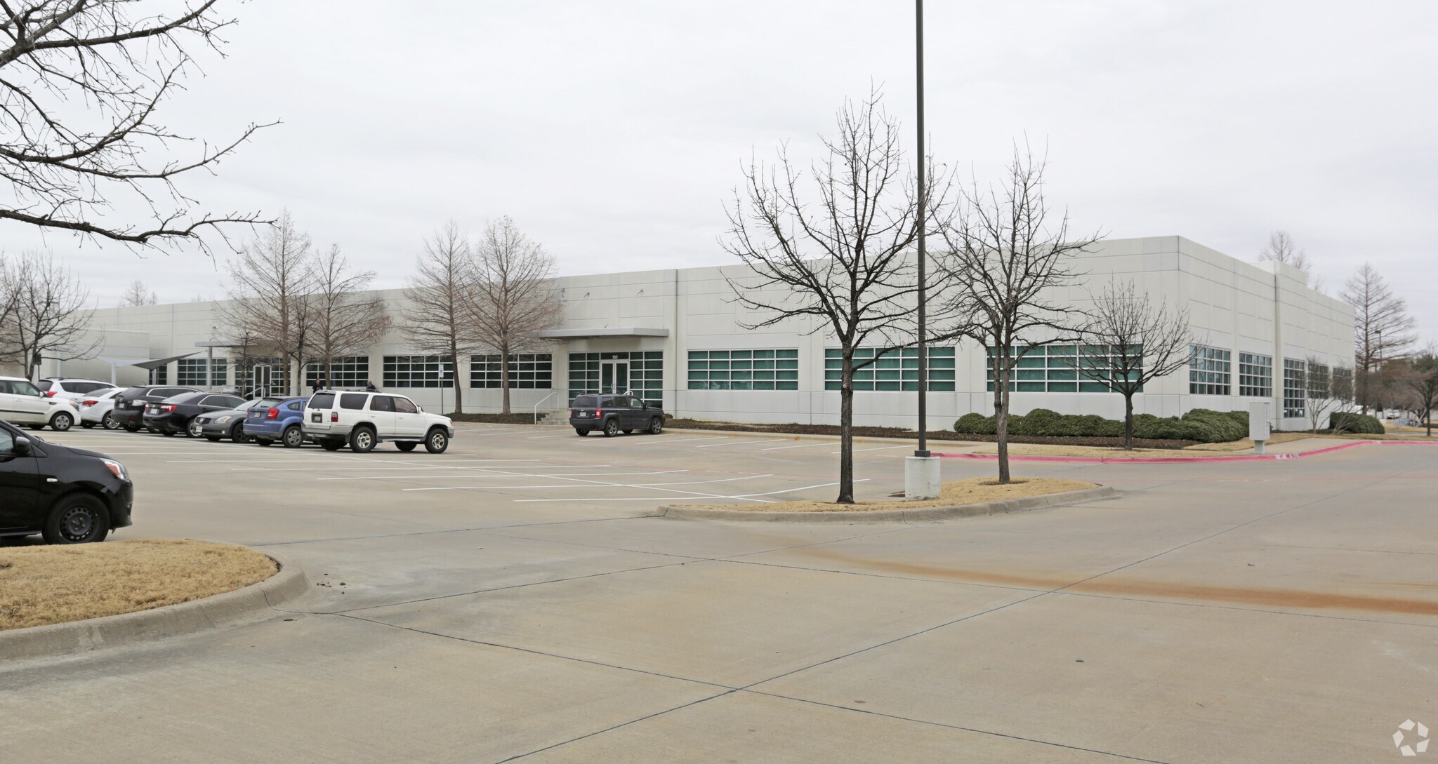 631 S Royal Ln, Coppell, TX à louer Photo principale- Image 1 de 5