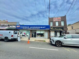 Plus de détails pour 7511-7513 Metropolitan Ave, Middle Village, NY - Commerce de détail à vendre