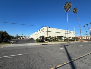 18037 S Broadway St, Carson, CA for lease Interior Photo- Image 2 of 8