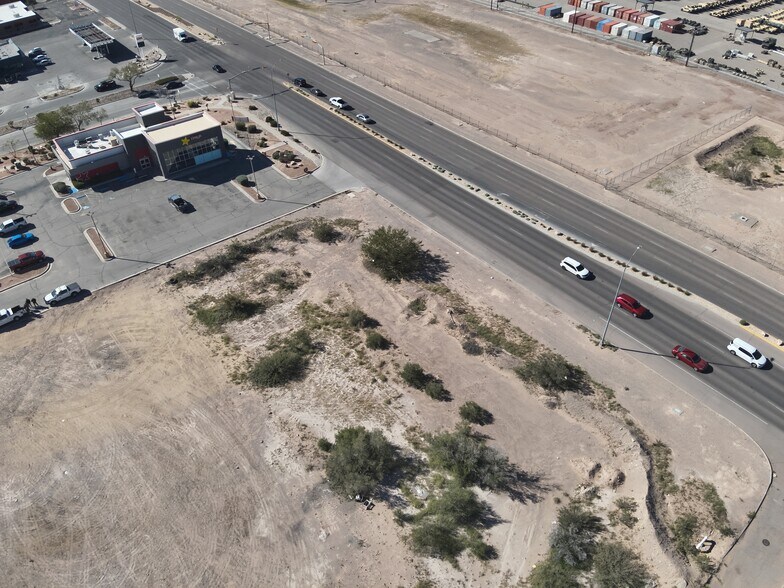 7130 Airport Rd, El Paso, TX à louer - Aérien - Image 3 de 4