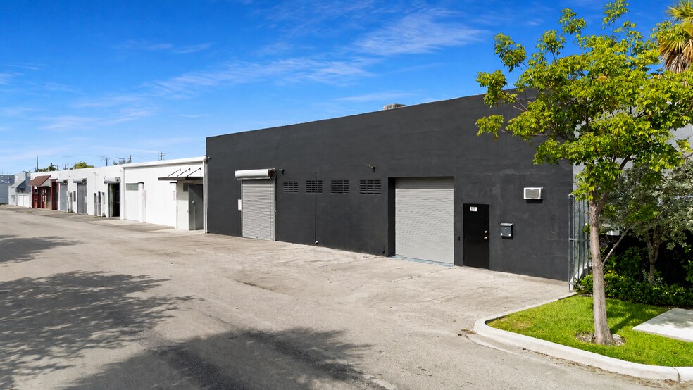 837 NW 8th Ave, Fort Lauderdale, FL à vendre - Photo du bâtiment - Image 2 de 15