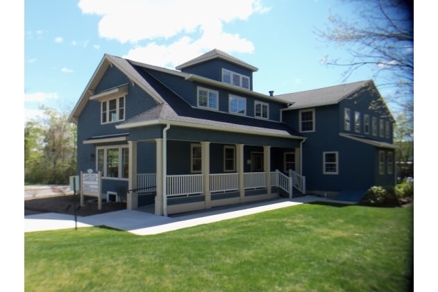 25 Church Hill Rd, Newtown, CT for lease - Building Photo - Image 3 of 3