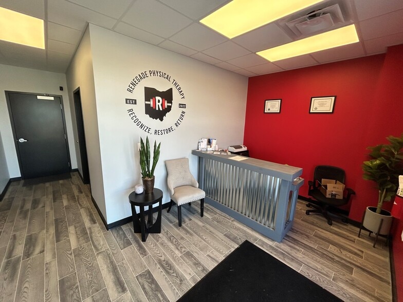 10841 Wood Rd, Miamisburg, OH for sale - Interior Photo - Image 2 of 5