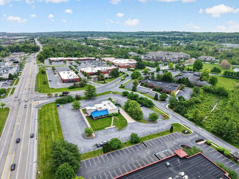 470 John Young Way, Exton, PA for lease - Building Photo - Image 3 of 46