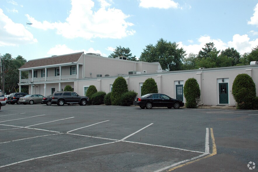 200 Atlantic Ave, Manasquan, NJ à louer - Photo du bâtiment - Image 2 de 2