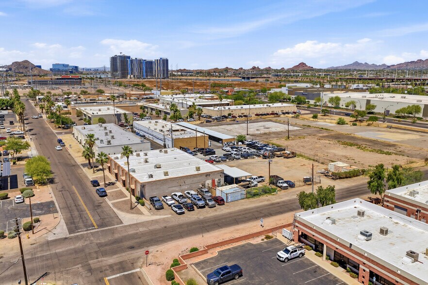 1874 E 3rd St, Tempe, AZ à louer - Photo du bâtiment - Image 2 de 5