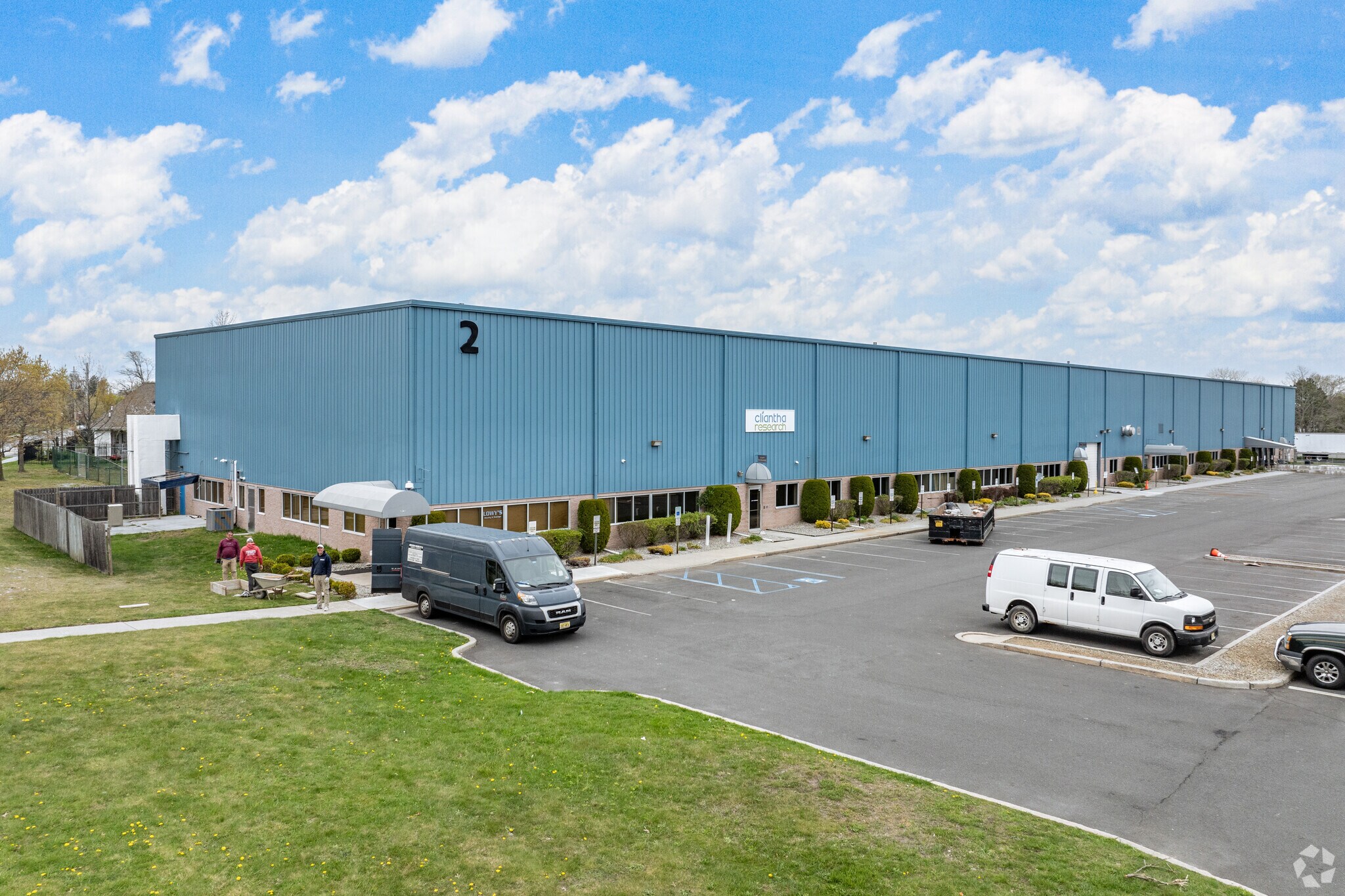 1930 Heck Ave, Neptune, NJ à vendre Photo principale- Image 1 de 9