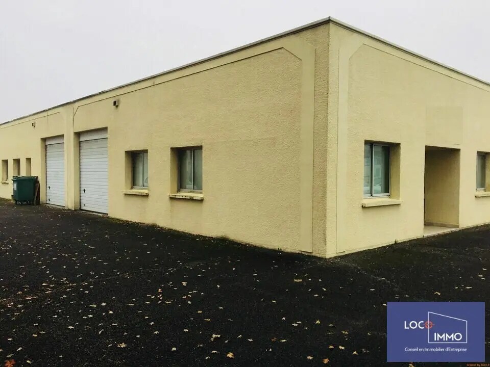 Flex in Le Haillan for lease Building Photo- Image 1 of 7