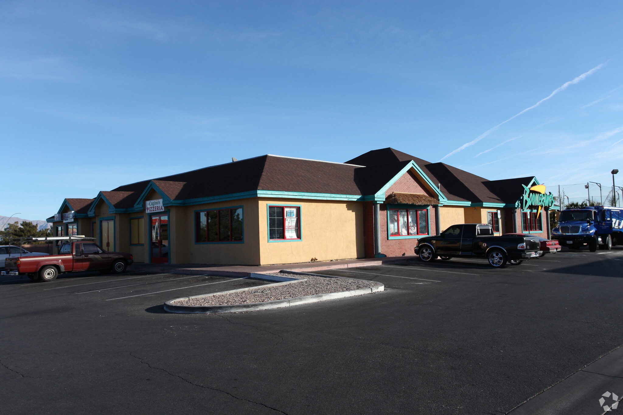6650 Vegas Dr, Las Vegas, NV for lease Primary Photo- Image 1 of 6