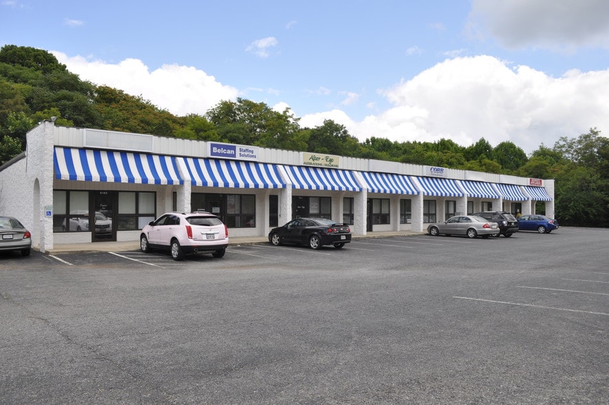 1765 Airport Rd, Lynchburg, VA for lease - Primary Photo - Image 1 of 7