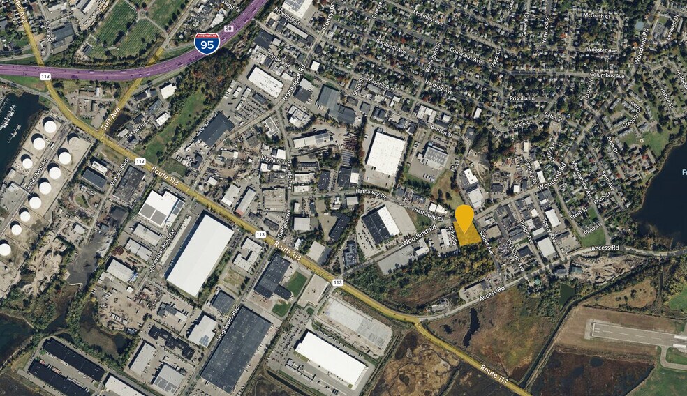 885 Woodend Rd, Stratford, CT à vendre - Photo du bâtiment - Image 2 de 4