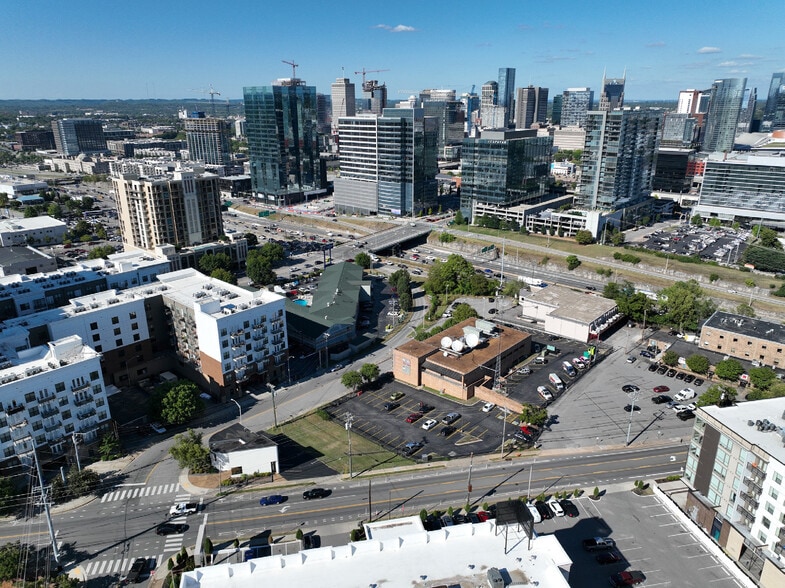 18 Music Cir E, Nashville, TN for sale - Building Photo - Image 2 of 5