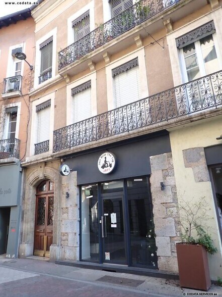 7 Rue De La Poste, Grenoble à louer - Photo du bâtiment - Image 2 de 4